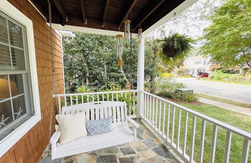 Country Club Estates Cabaña | Charming South Rehoboth Cottage: 5 Blocks to Beach & Boardwalk, Parking Included