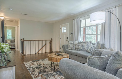 Columbus Casa | Charming Spacious Home Near Fort Moore| Game Room