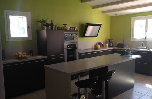 Perols Villa | Encantadora villa espaciosa con piscina