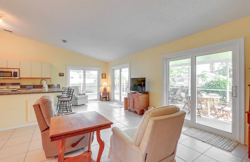 Port Saint Lucie Casa | Charming St Lucie River Retreat w/ Pool & Dock!