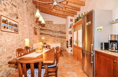 Mallorca Cabaña | Encantadora casa rural de piedra en zona tranquila y vistas impresionantes. Wifi