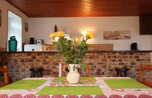 Surville Cabaña | Casa de piedra con jardín, cerca de playas y naturaleza