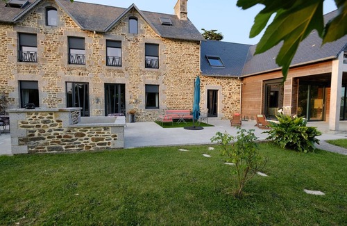 Dragey-Ronthon Cabaña | Casa acogedora, moderna y espaciosa con jardín, cerca de la playa y Mont St-Michel