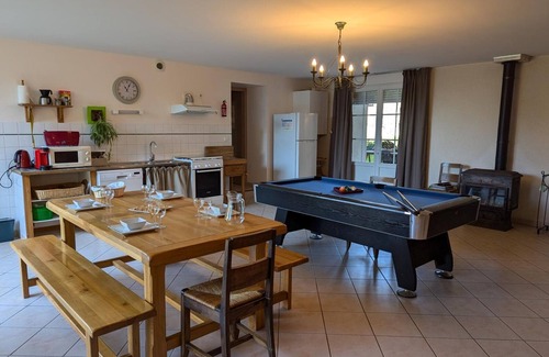 Villefagnan Cabaña | Alquiler encantador: Casa rural con jardín privado en Villefagnan, ideal para familias y mascotas