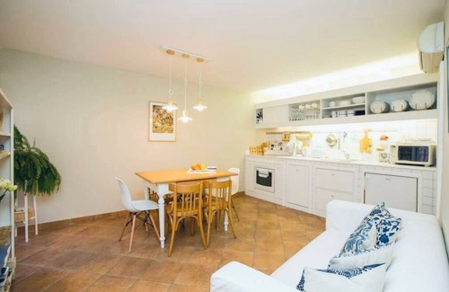 Gornji Kono Casa | Charming stone house in the Old town with great views, balcony