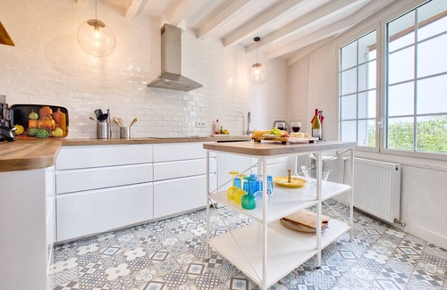 Allemans Casa | Encantadora casa de piedra con piscina, terraza privada y jardín cerrado