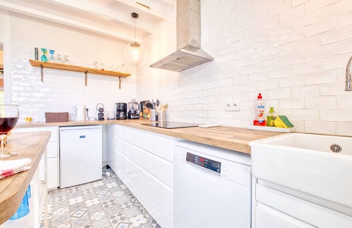 Allemans Casa | Encantadora casa de piedra con piscina, terraza privada y jardín cerrado