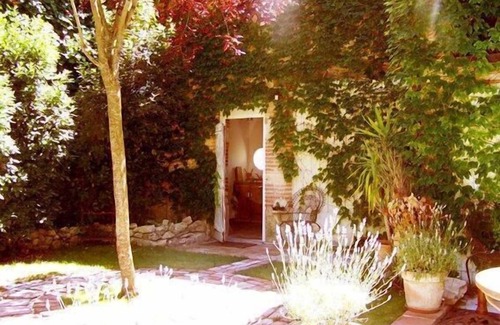 Lasgraisses Apartamento | Apartamento estudio con encanto para 2 en bonito pueblo suroeste de Francia