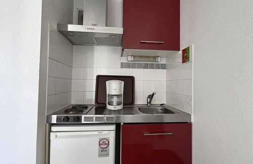 Cambo-les-Bains Apartamento | Estudio en el centro de Cambo, cerca de termas, terraza, parking, mascotas permitidas