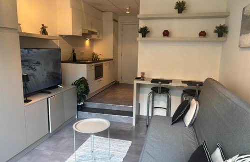 Ilot Sacre Apartamento | Charming Studio in Central Brussels - Walk Everywhere!