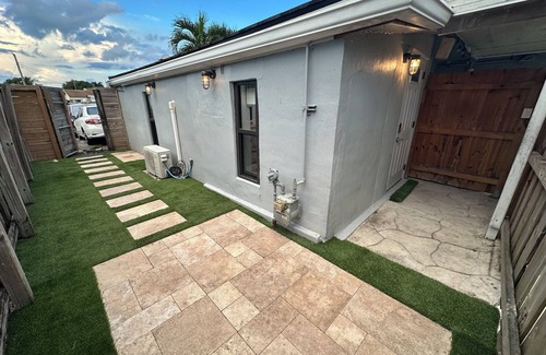 Driftwood Apartamento | Charming studio in Hollywood FL