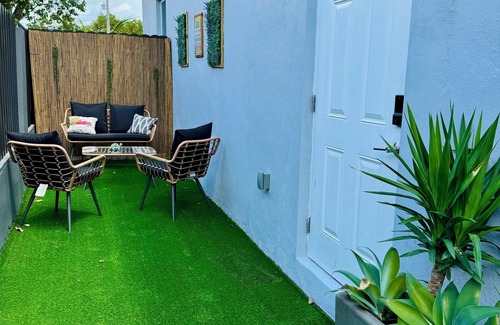 Liberty City Apartamento | Charming studio in lovely Miami with WiFi and AC