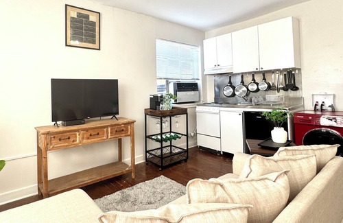 Spanish Town Historic District Apartamento | Charming Studio In Historic Spanish Town District Downtown Near State Capitol