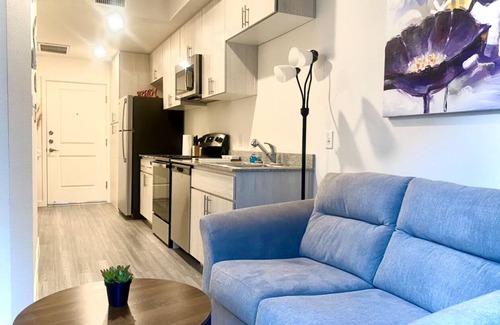 Garfield Apartamento | Charming studio in welcoming Phoenix with AC, fitness room, WiFi