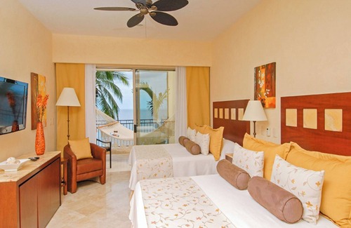 Conchas Chinas Complejo | Charming Studio/1/2 bdr resort in brilliant Puerto Vallarta with beach access