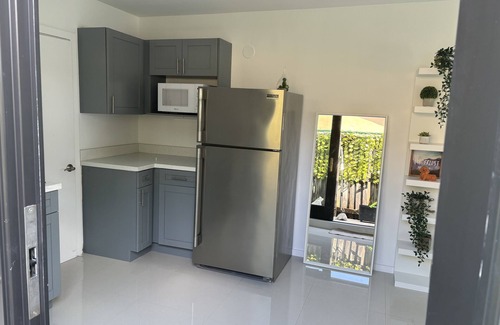 Melaleuca Gardens Apartamento | Charming Studio