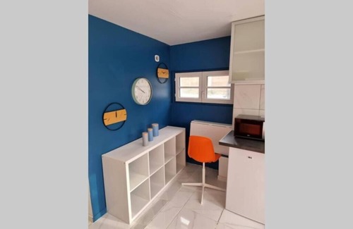Houilles Apartamento | Charming studio with large garden near Paris