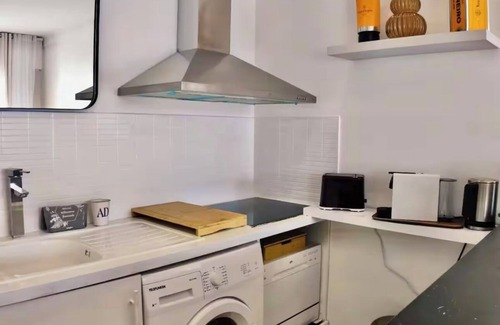 La Californie Apartamento | Charming Studio with Panoramic View of the Mediterranean Sea in Nice