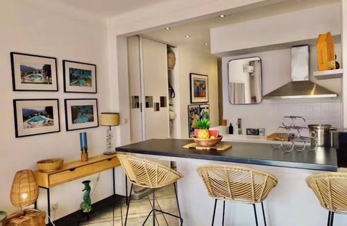 La Californie Apartamento | Charming Studio with Panoramic View of the Mediterranean Sea in Nice