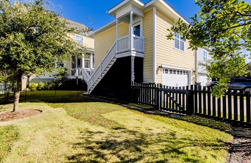 Charleston Apartamento | Charming studio with 3 pools, kitchenette & central AC