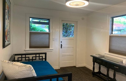 Altadena Apartamento | Charming studio with WiFi and AC in serene Altadena
