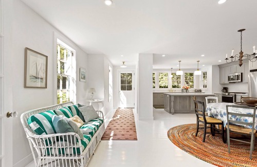 Northeast Harbor Casa | Charming summer cottage overlooking Gilpatrick Cove near Acadia National Park.