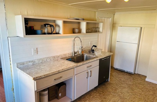 Watervliet Apartamento | Charming, Sunny and Spacious 2-bedroom Flat in Heart of Capitol Region