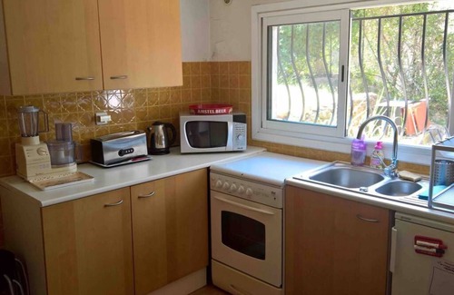 Toulon Villa | Encantadora T1 de 30 m² en la planta baja de la villa.