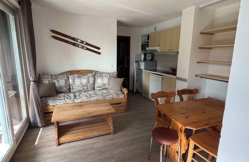 Puy-Saint-Vincent Apartamento | Charming T2 chalet in Puy Saint Vincent 1700 for 4 people