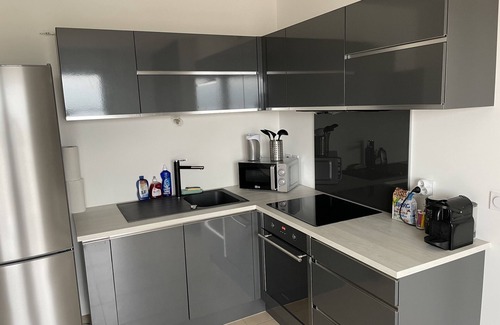 Saint-Jean-de-Vedas Apartamento | CHARMING T2 WITH LARGE QUIET TERRACE