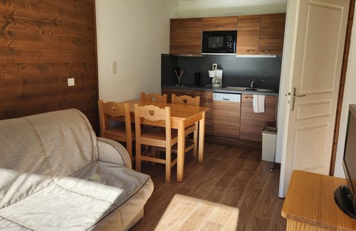 Hauteluce Apartamento | Charming T2 in the heart of Hauteluce village (with pool, shuttles)