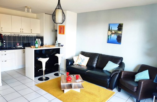 Toulouse South-East Apartamento | Charming T2 near downtown (paved side)