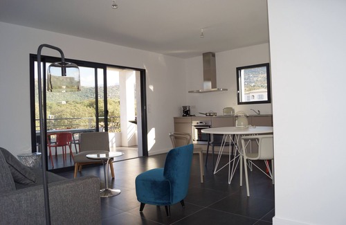Monticello Apartamento | T3 RESIDENCE PETRADORU ILE-ROUSSE CHARM CONFORT PISCINA