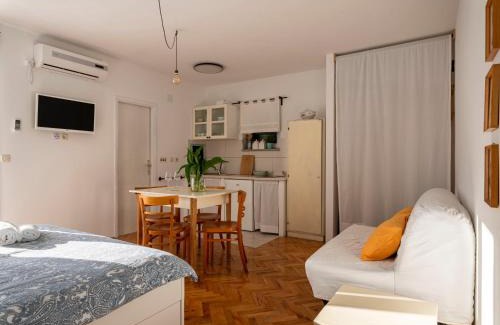 Pirovac Apartamento | Charming tale apartments Modun19