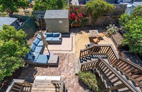 Emeryville Apartamento | Charming top floor duplex with garden-patio.