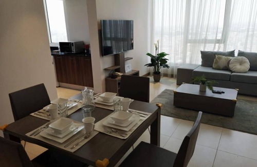 Sanabis Casa | Charming tower with 1 bedroom, WiFi, Gym, pool in the Middle of the City