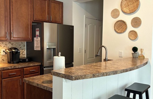Bluffton Casa | Charming townhome in the historic area of Bluffton-3 BR & outdoor private oasis!