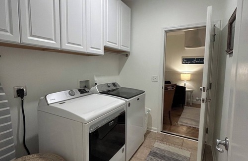 Bluffton Casa | Charming townhome in the historic area of Bluffton-3 BR & outdoor private oasis!