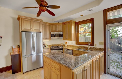 Harrisburg - Hershey Casa | Charming Townhome in Historic Shipoke