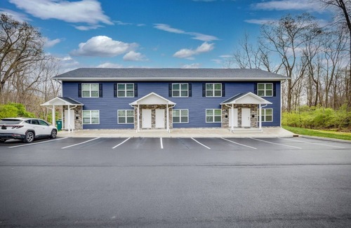 Bristol Casa | Charming Townhome near Hard Rock Casino! 2 Br 2.5BA, New Construction and modern