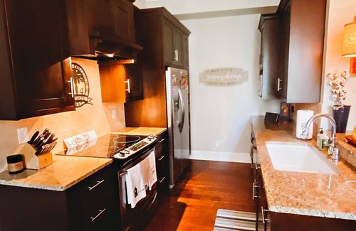 Hammond's Ferry Condominio | Charming Townhome in premiere neighborhood 5 miles from Augusta National