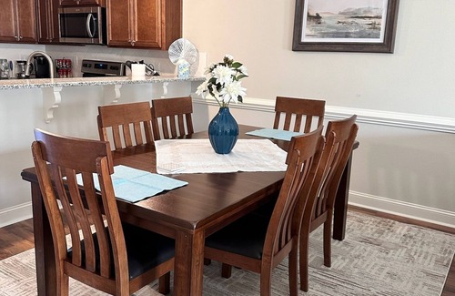 Greenville Casa | Charming townhome with everything you need in lovely Greenville