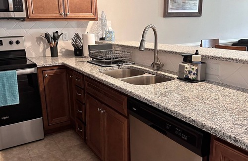 Greenville Casa | Charming townhome with everything you need in lovely Greenville
