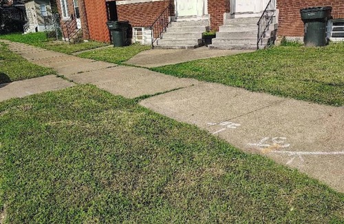 St. Louis Casa | Charming townhome with WiFi and AC in lovely St. Louis