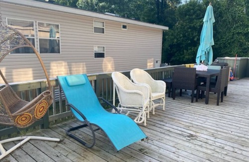 Sherkston Casa | Charming trailer at sherkston shores resort for a fun filled and relaxing stay.