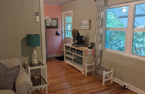Cocoa Apartamento | Charming, treetop Indian River Hideaway