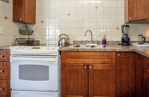 Parkside Apartamento | Charming tropical oasis in Hollywood