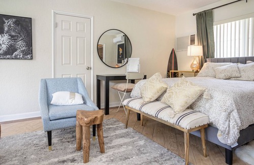 Parkside Apartamento | Charming tropical oasis in Hollywood