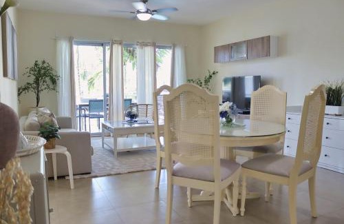 Punta Cana Apartamento | Charming TSI Punta Cana with Spacious Interior