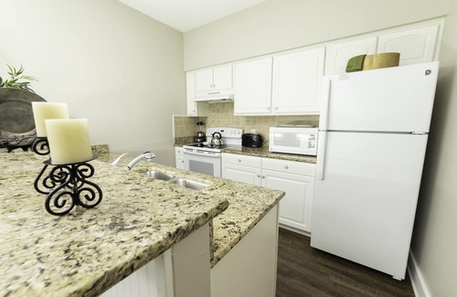 Lackey Condominio | Encantador de 3 dormitorios en The Cottages en King's Creek Plantation. Haga clic para reservar!